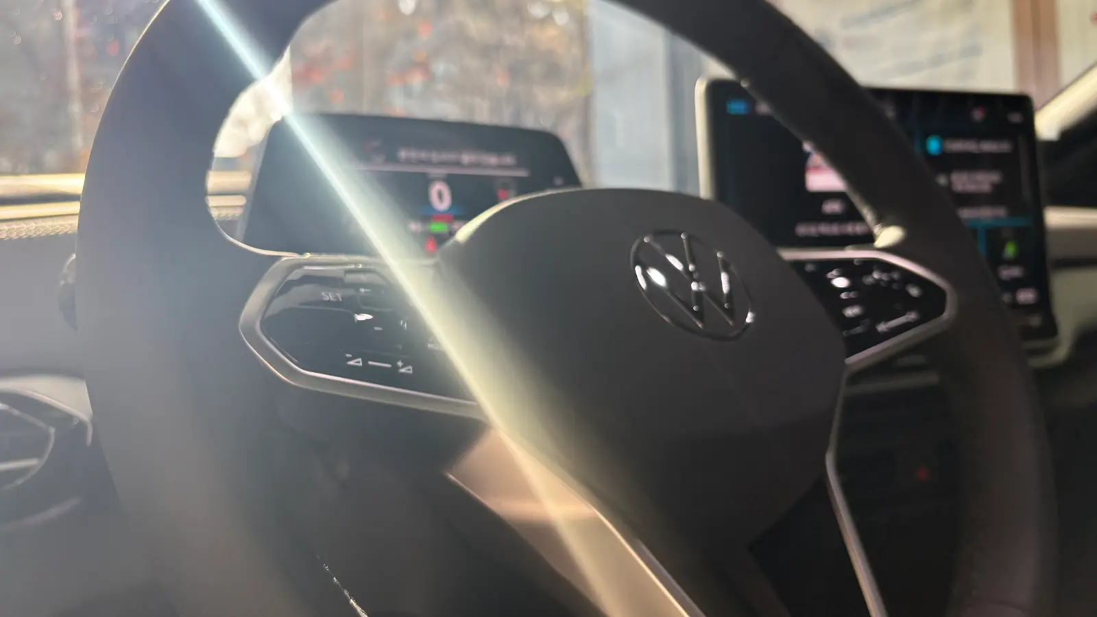 폭스바겐 ID.5 글레시어 화이트 Pro 2025년식 실물 사진 12/12