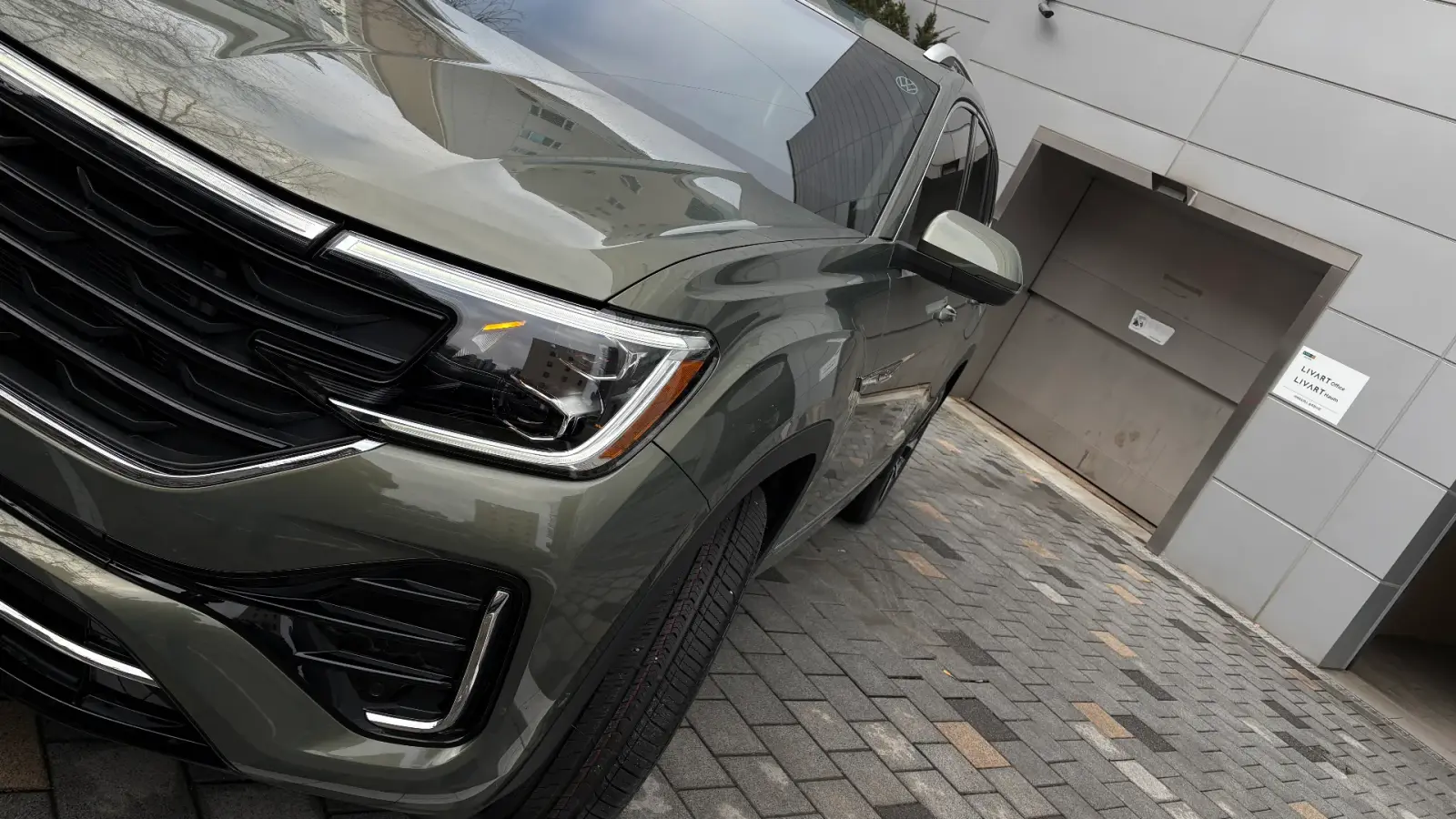 폭스바겐 아틀라스 아보카도 그린 R-Line 2025년식 실물 사진 6/21